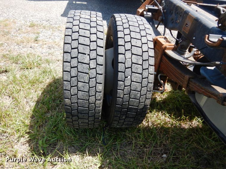 image for item DF4191 2008 Ford F550 Super Duty  truck cab and chassis