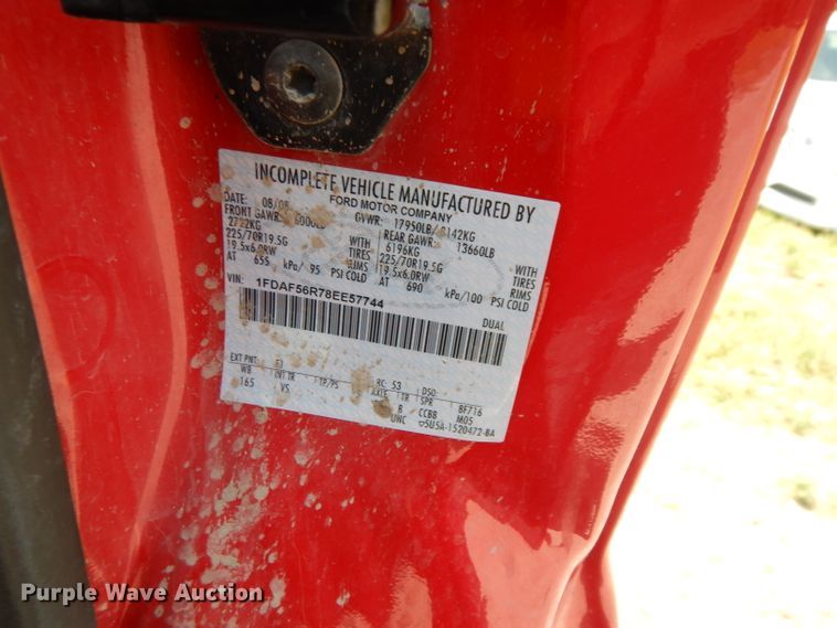 image for item DF4191 2008 Ford F550 Super Duty  truck cab and chassis