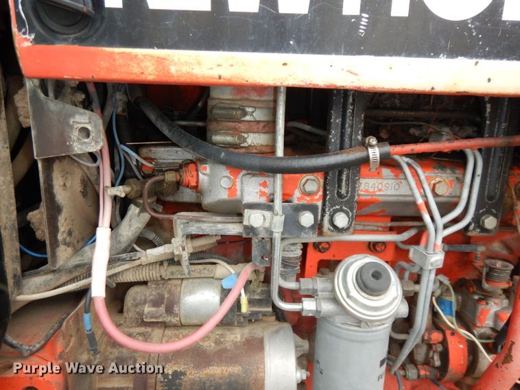 image for item DG0666 New Holland  MFWD tractor