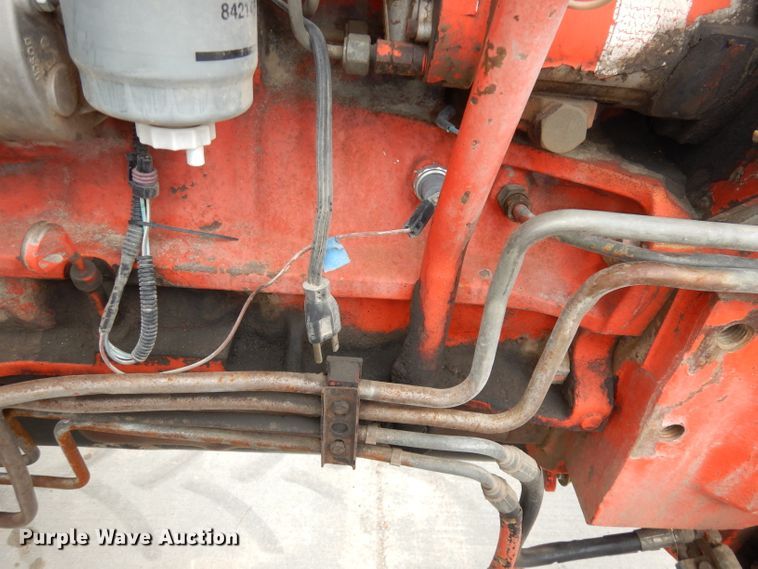 image for item DG0666 New Holland  MFWD tractor