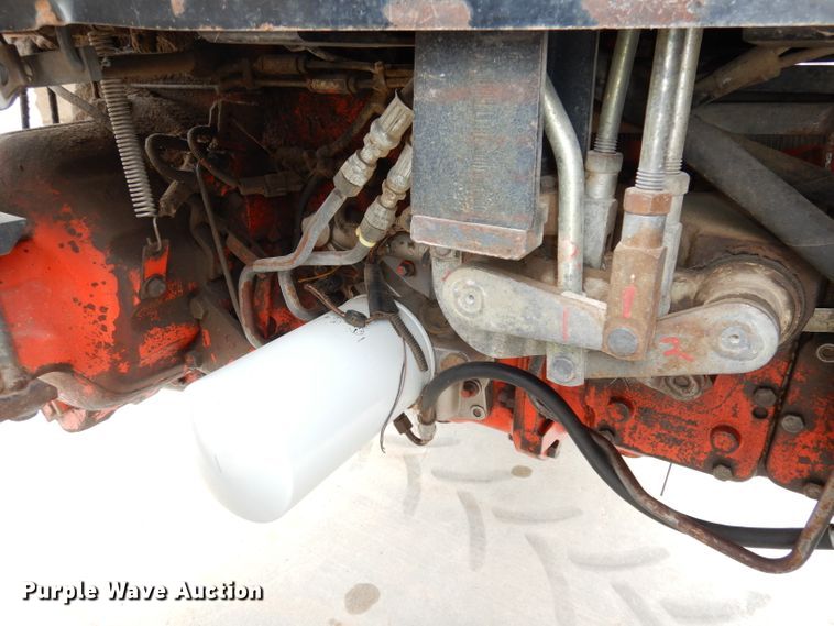 image for item DG0666 New Holland  MFWD tractor