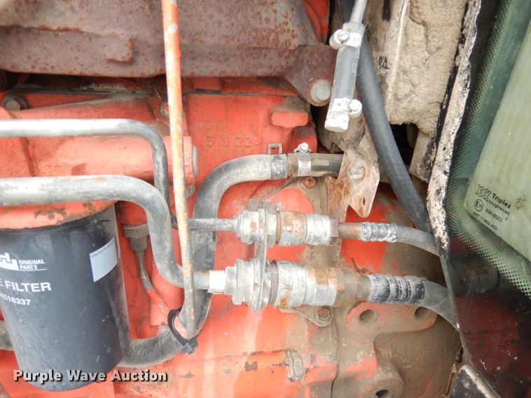 image for item DG0666 New Holland  MFWD tractor