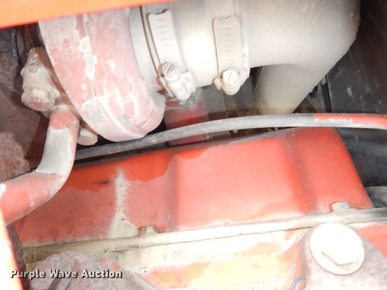 image for item DG0666 New Holland  MFWD tractor