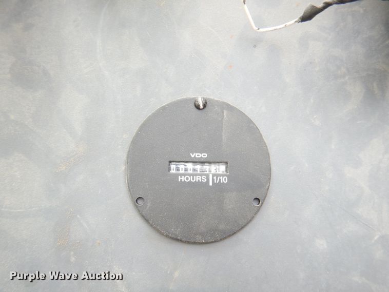 image for item DG0666 New Holland  MFWD tractor