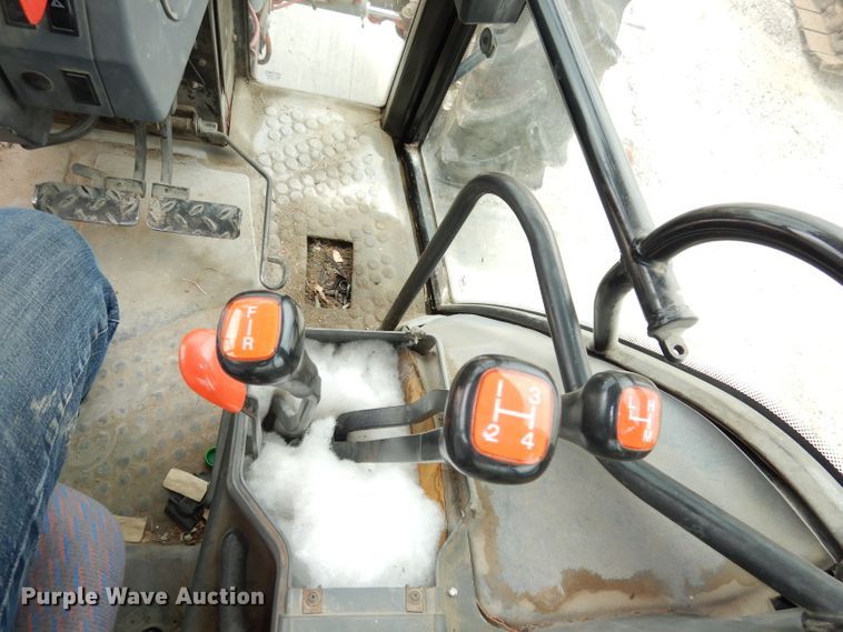 image for item DG0666 New Holland  MFWD tractor