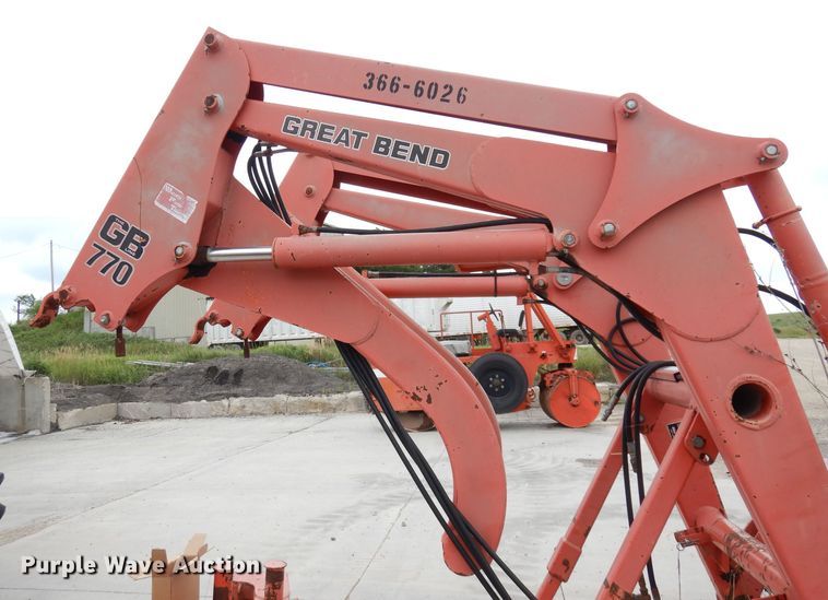 image for item DG0666 New Holland  MFWD tractor