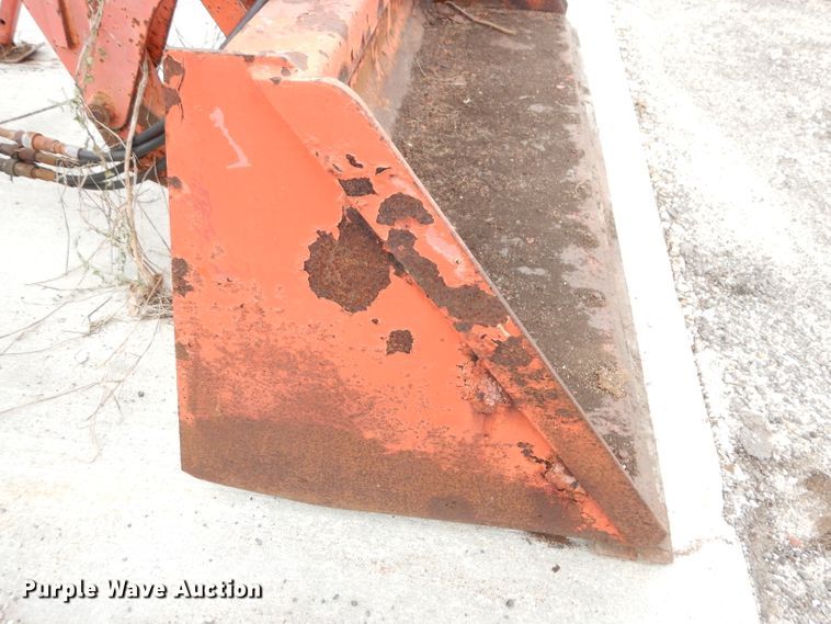 image for item DG0666 New Holland  MFWD tractor