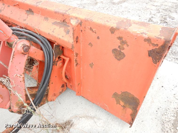 image for item DG0666 New Holland  MFWD tractor