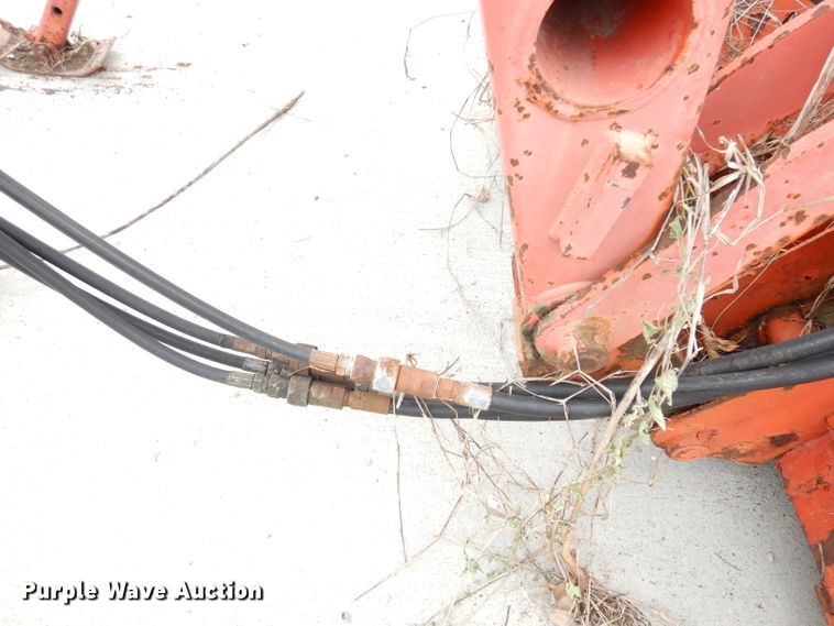 image for item DG0666 New Holland  MFWD tractor