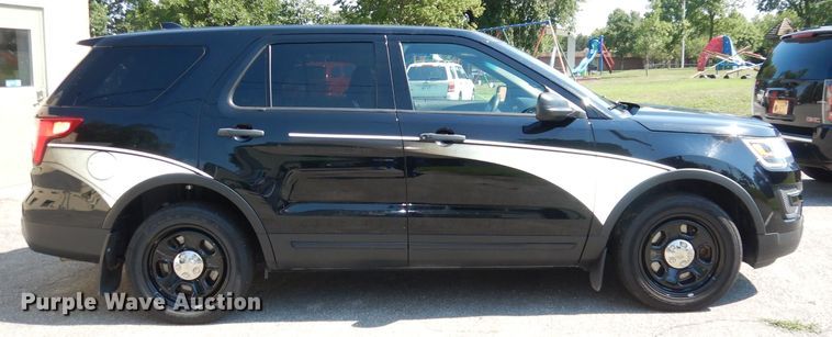 image for item DG0671 2016 Ford Explorer Police Interceptor  SUV