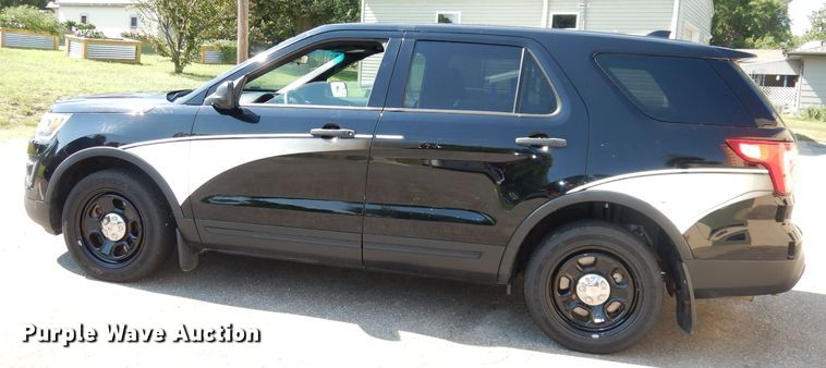 image for item DG0671 2016 Ford Explorer Police Interceptor  SUV