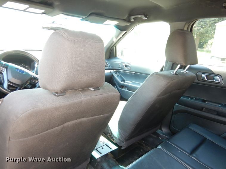 image for item DG0671 2016 Ford Explorer Police Interceptor  SUV