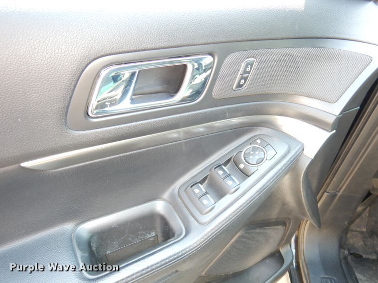 image for item DG0671 2016 Ford Explorer Police Interceptor  SUV