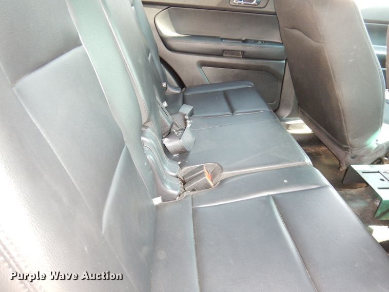 image for item DG0671 2016 Ford Explorer Police Interceptor  SUV