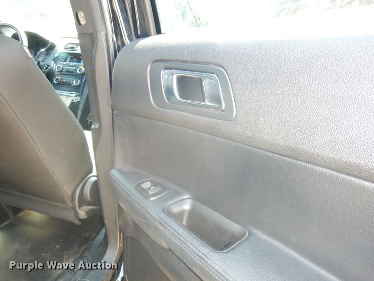 image for item DG0671 2016 Ford Explorer Police Interceptor  SUV