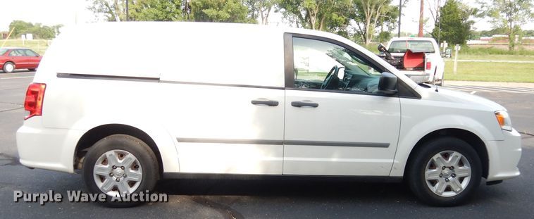 image for item DG0690 2012 Dodge Grand Caravan  van