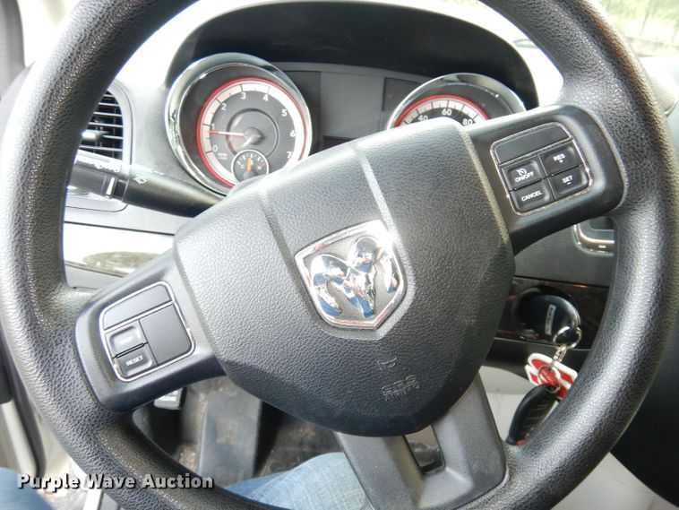 image for item DG0690 2012 Dodge Grand Caravan  van