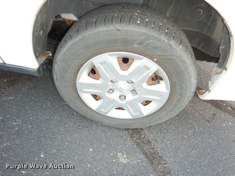 image for item DG0690 2012 Dodge Grand Caravan  van