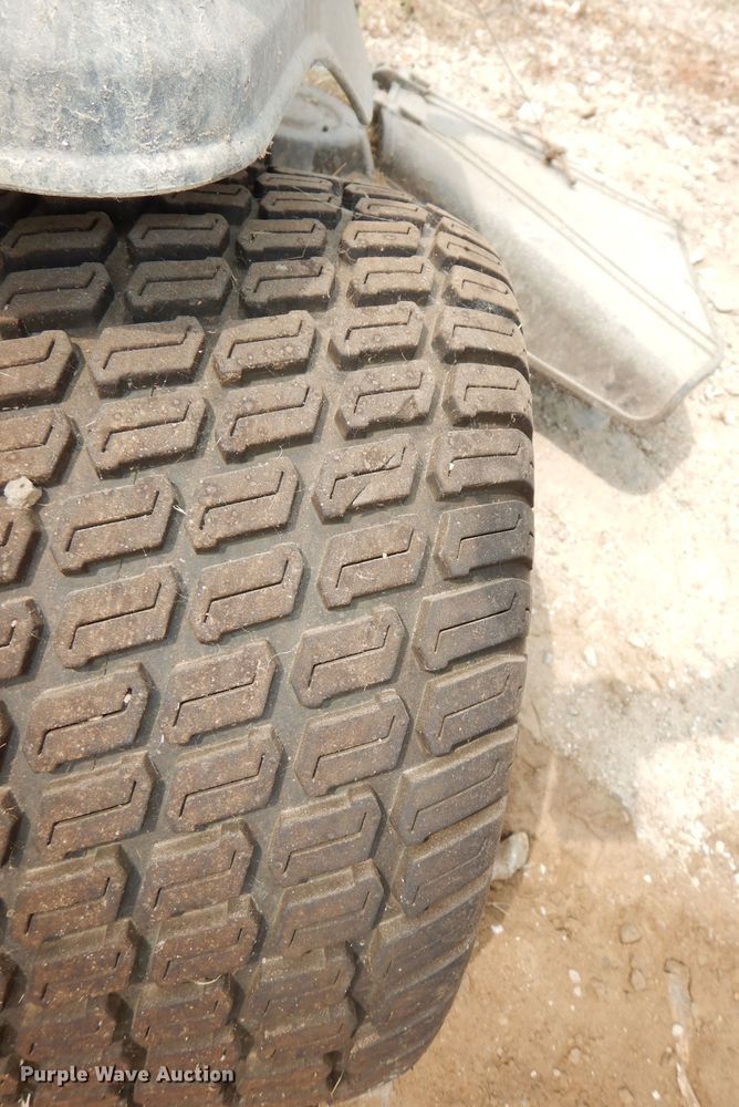 image for item DG0707 New Holland G4020  ZTR lawn mower