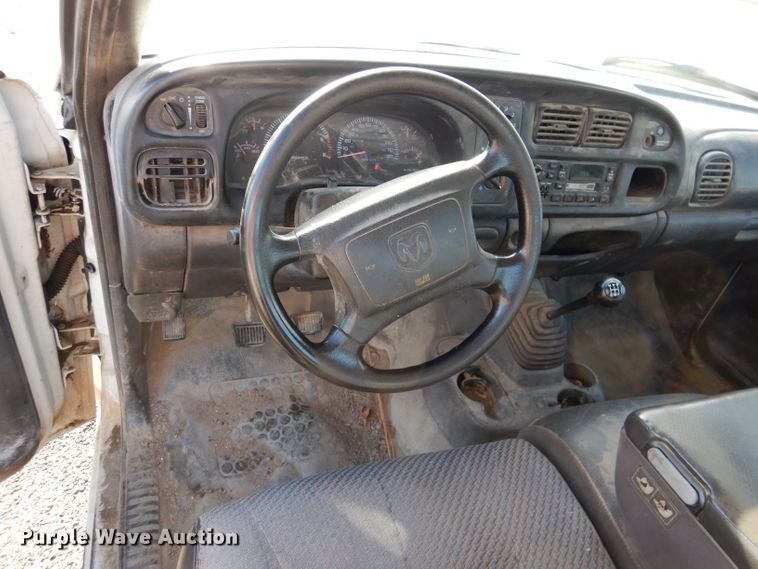 image for item DI4754 2001 Dodge Ram 1500  pickup truck