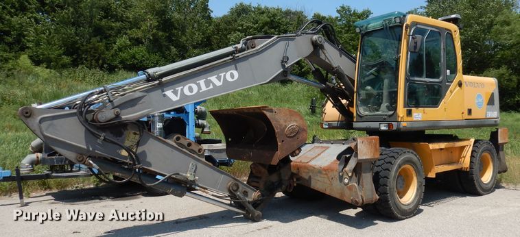 image for item DI6675 2006 Volvo EW160B  wheeled excavator