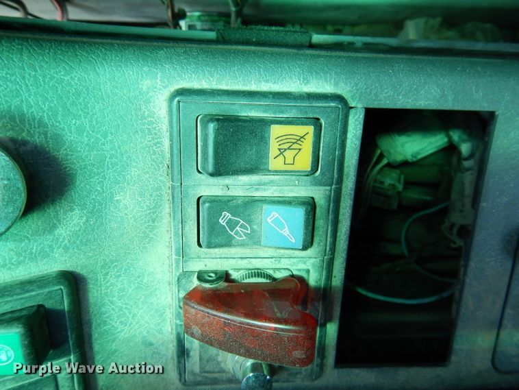 image for item DI6675 2006 Volvo EW160B  wheeled excavator