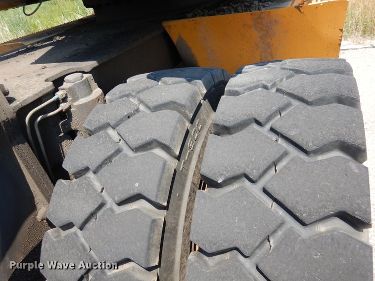 image for item DI6675 2006 Volvo EW160B  wheeled excavator