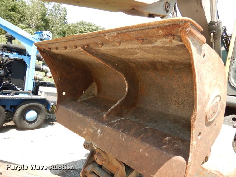 image for item DI6675 2006 Volvo EW160B  wheeled excavator
