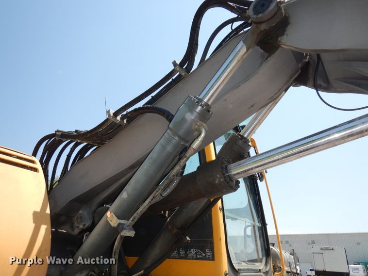image for item DI6675 2006 Volvo EW160B  wheeled excavator