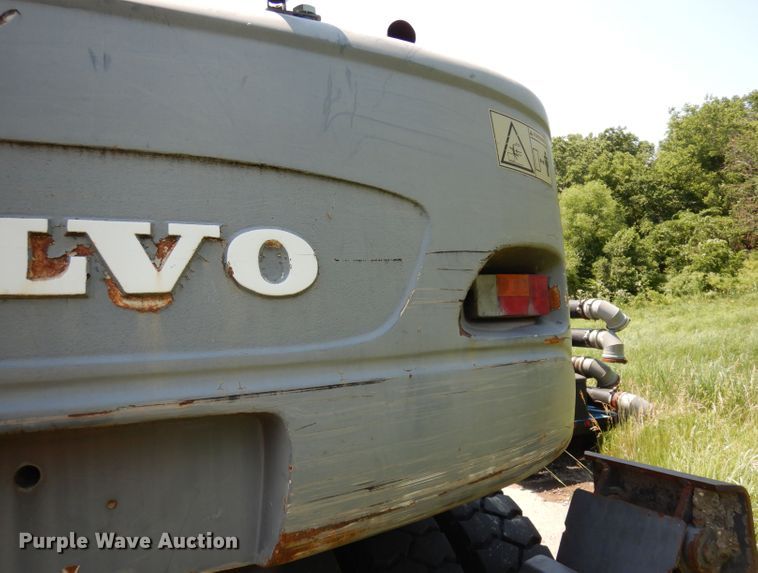 image for item DI6675 2006 Volvo EW160B  wheeled excavator