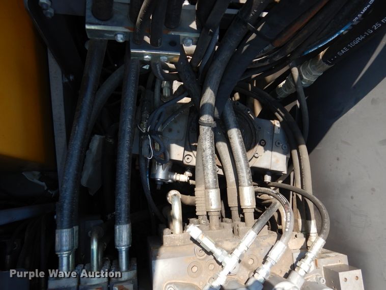 image for item DI6675 2006 Volvo EW160B  wheeled excavator