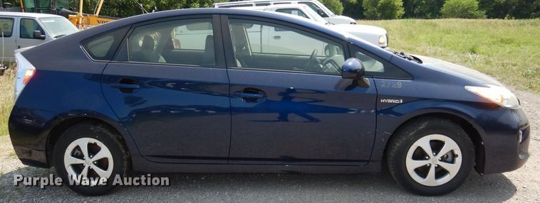 image for item DI6677 2014 Toyota Prius