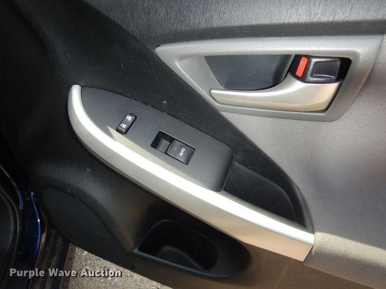 image for item DI6677 2014 Toyota Prius