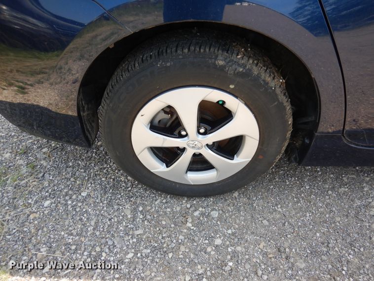 image for item DI6677 2014 Toyota Prius