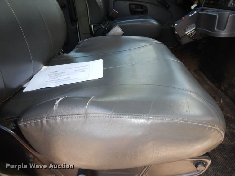 image for item DI6692 2011 International DuraStar 4400  sewer jetter truck