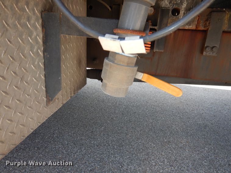 image for item DI6692 2011 International DuraStar 4400  sewer jetter truck