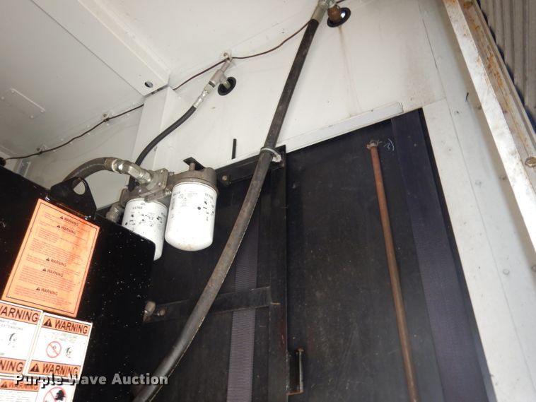 image for item DI6692 2011 International DuraStar 4400  sewer jetter truck