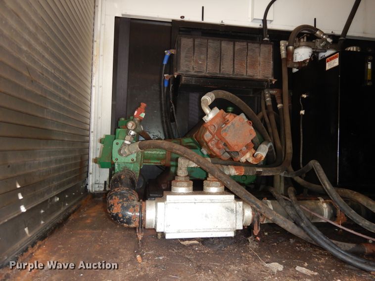 image for item DI6692 2011 International DuraStar 4400  sewer jetter truck