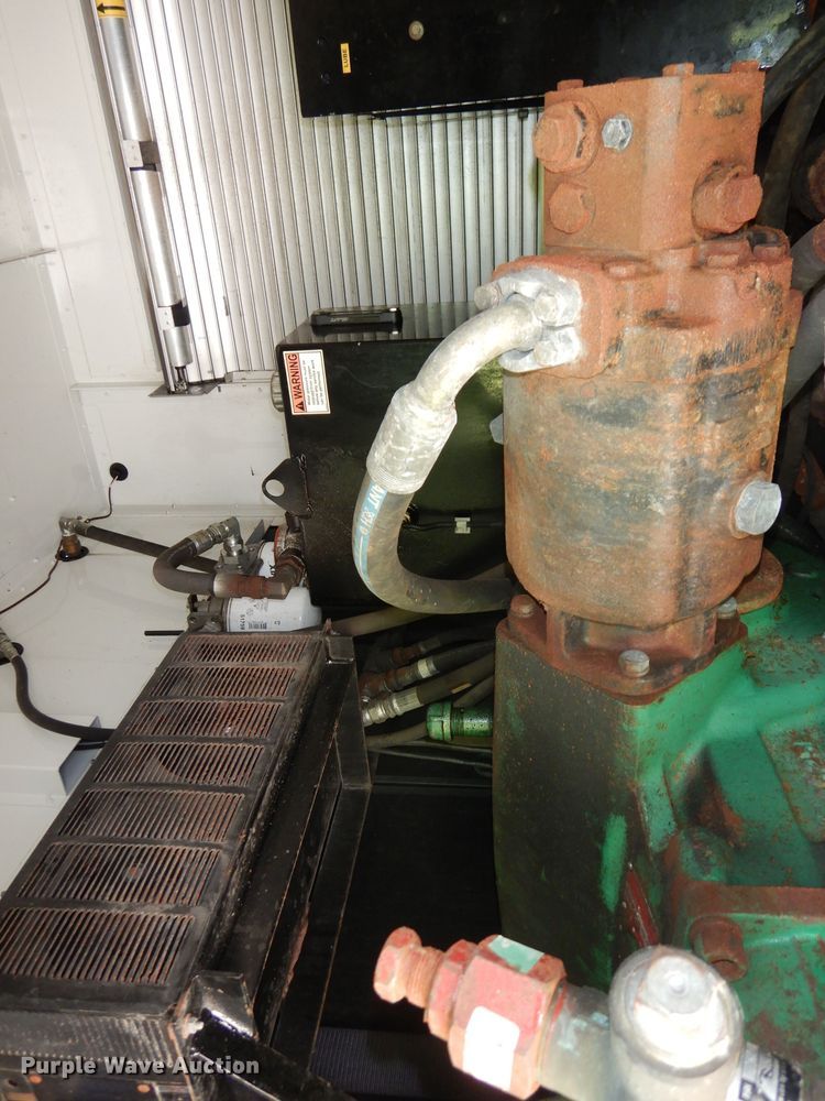 image for item DI6692 2011 International DuraStar 4400  sewer jetter truck