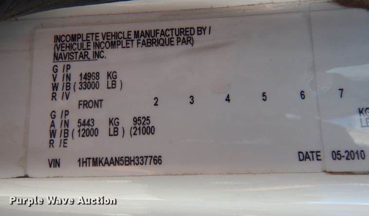 image for item DI6692 2011 International DuraStar 4400  sewer jetter truck