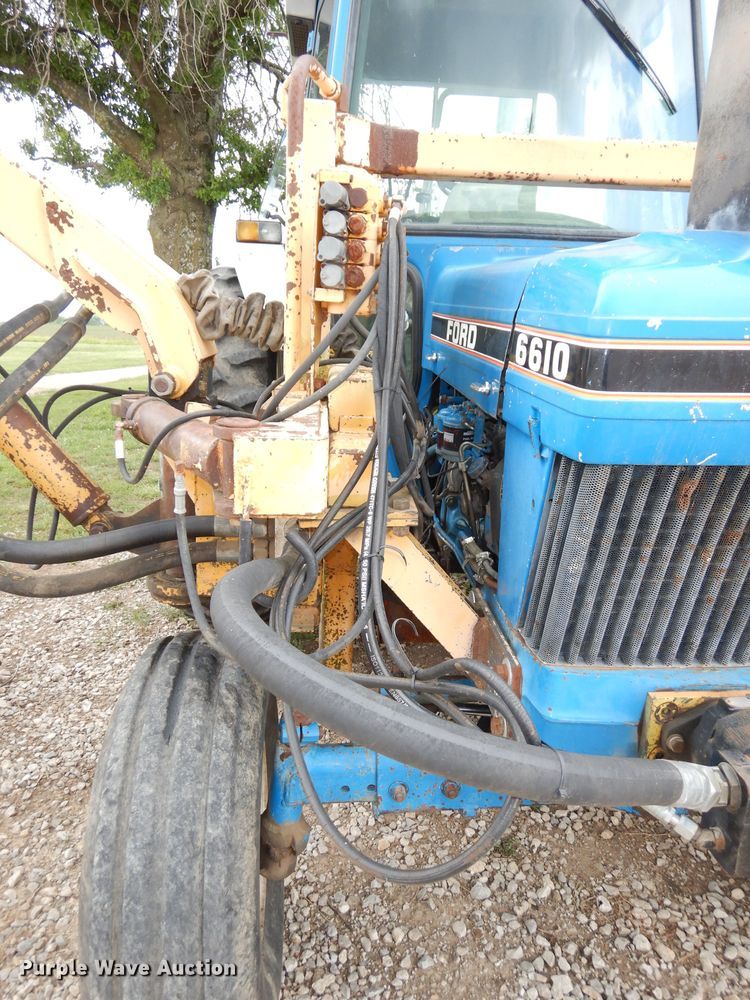 image for item DI6694 Ford 6610  tractor