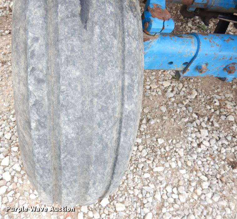 image for item DI6694 Ford 6610  tractor