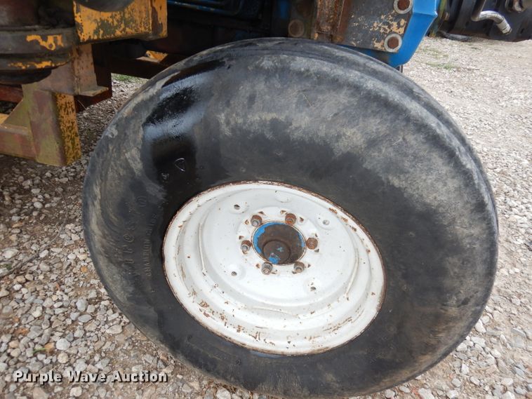 image for item DI6694 Ford 6610  tractor