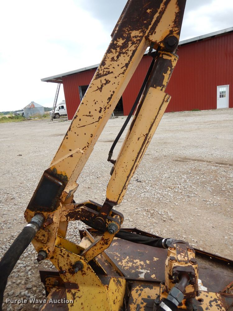 image for item DI6694 Ford 6610  tractor