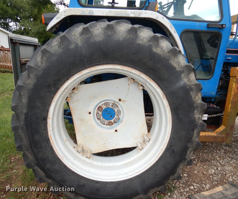 image for item DI6694 Ford 6610  tractor