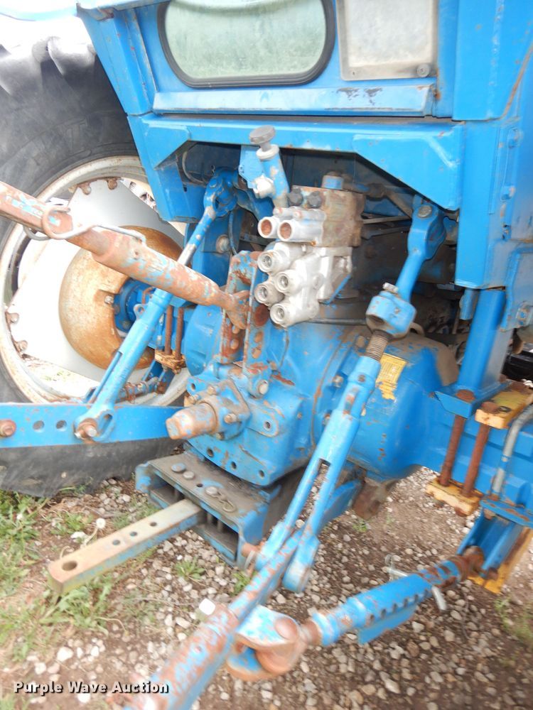 image for item DI6694 Ford 6610  tractor