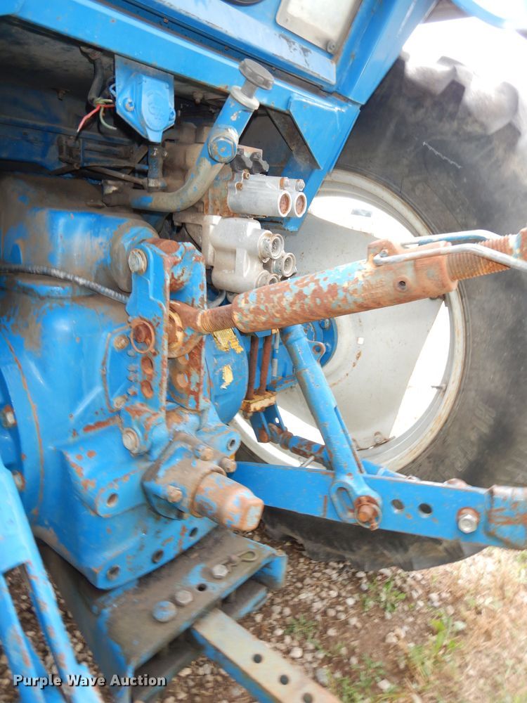 image for item DI6694 Ford 6610  tractor
