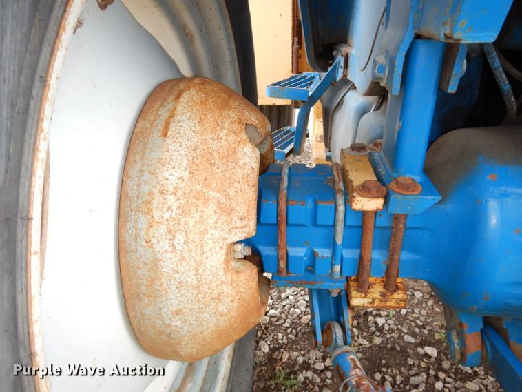 image for item DI6694 Ford 6610  tractor