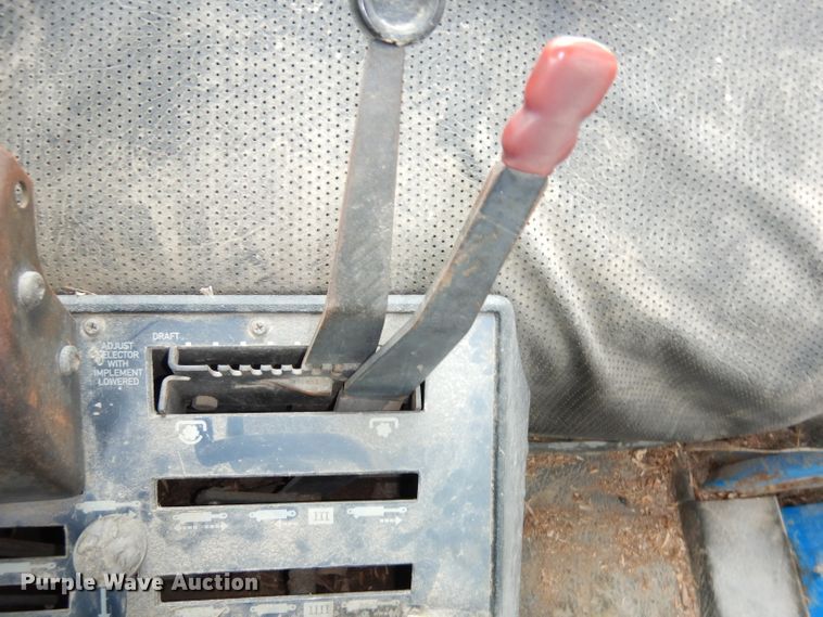 image for item DI6694 Ford 6610  tractor