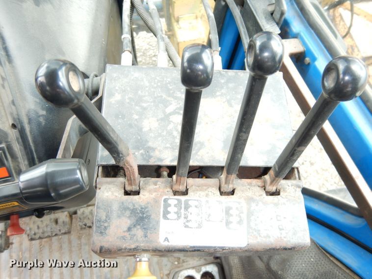 image for item DI6694 Ford 6610  tractor
